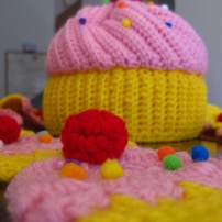 Cupcake Scarf and Hat